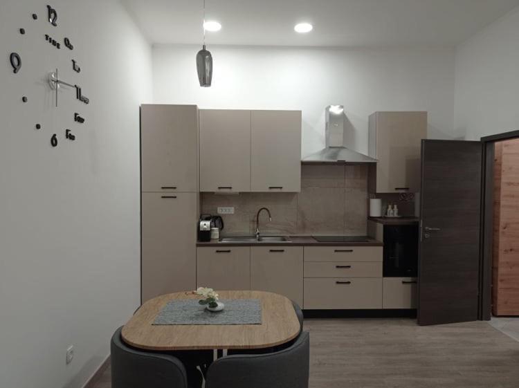 Apartman Cezar Rijeka Exterior foto
