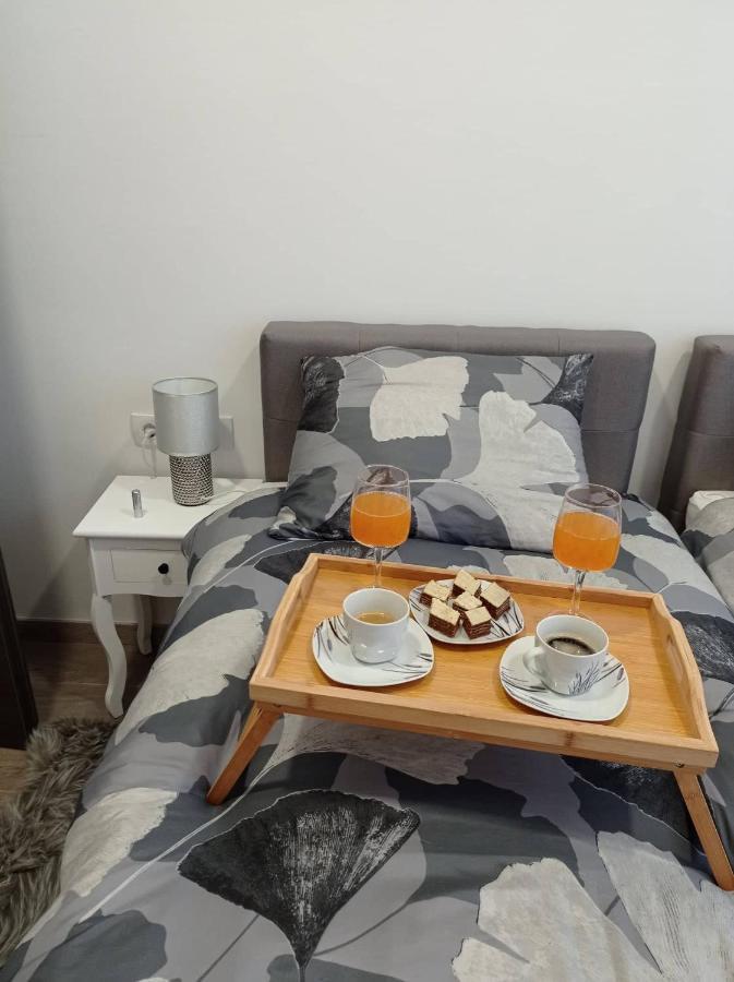 Apartman Cezar Rijeka Exterior foto